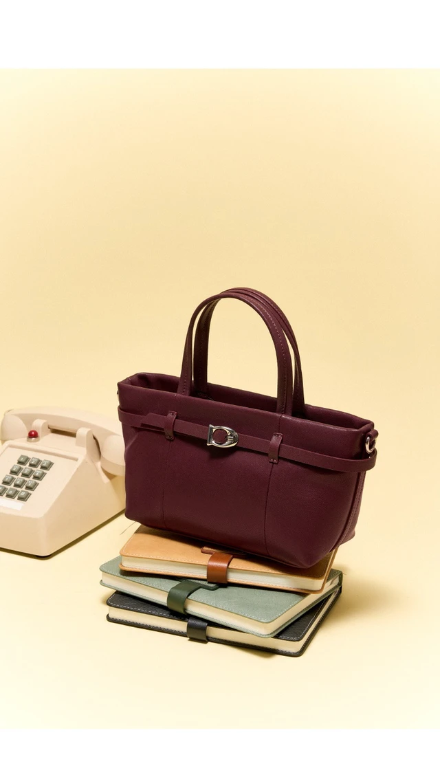 Alt view image 4 of 4 - Genuine Leather Shoulder Bags Hobo Handbags Red