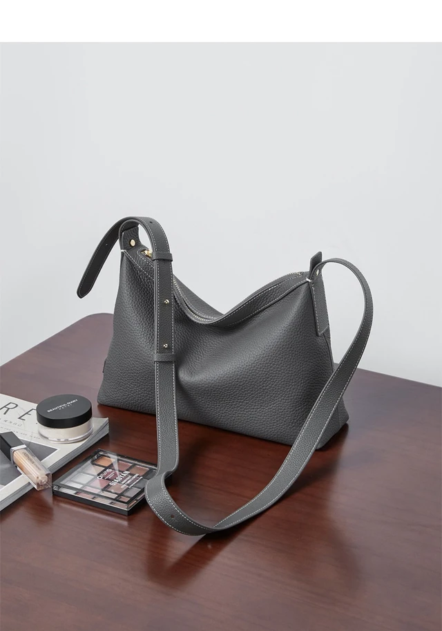 Alt view image 3 of 3 - Fashion Genuine Leather Women's Beach Bag Shoulder Bag Grey