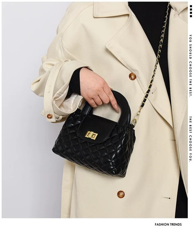 Alt view image 3 of 3 - Genuine Leather Women Large Capacity Crossbody Bag Shoulder Bag Black
