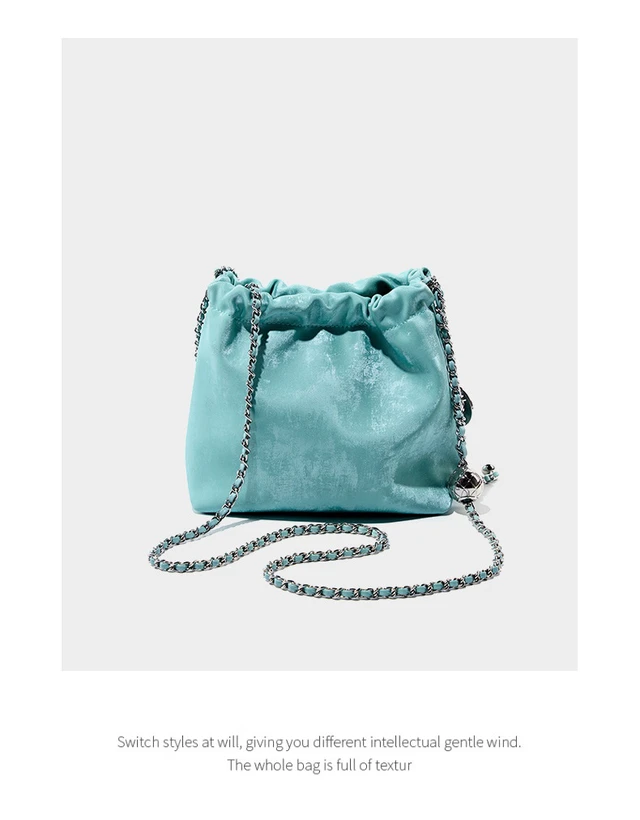 Alt view image 4 of 5 - Genuine Leather Women's Handbag Beach Bag Simple Shoulder Bag Green