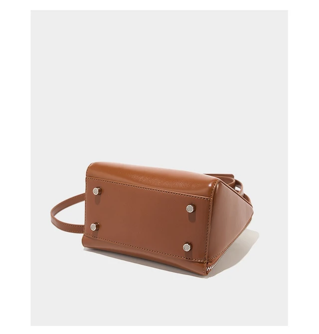 Alt view image 4 of 5 - Genuine Leather Women Tote Bag Soft Handbags Vintage Shoulder Purses Brown