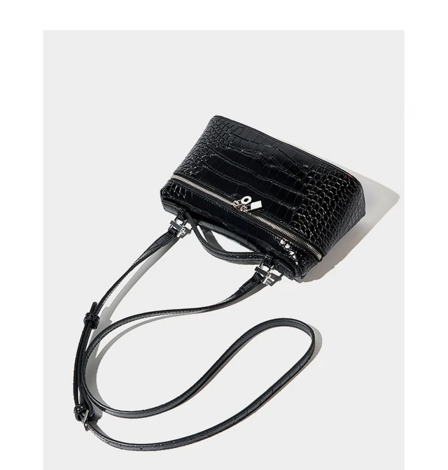 Alt view image 2 of 4 - Women Small Crossbody Cell Phone Purse Genuine Leather Phone Purse Mini Messenger Shoulder Handbag Black