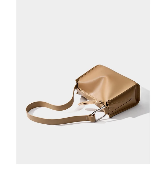 Alt view image 3 of 5 - Women Tote Bag Retro Genuine Leather Crossbody Bag Bronze