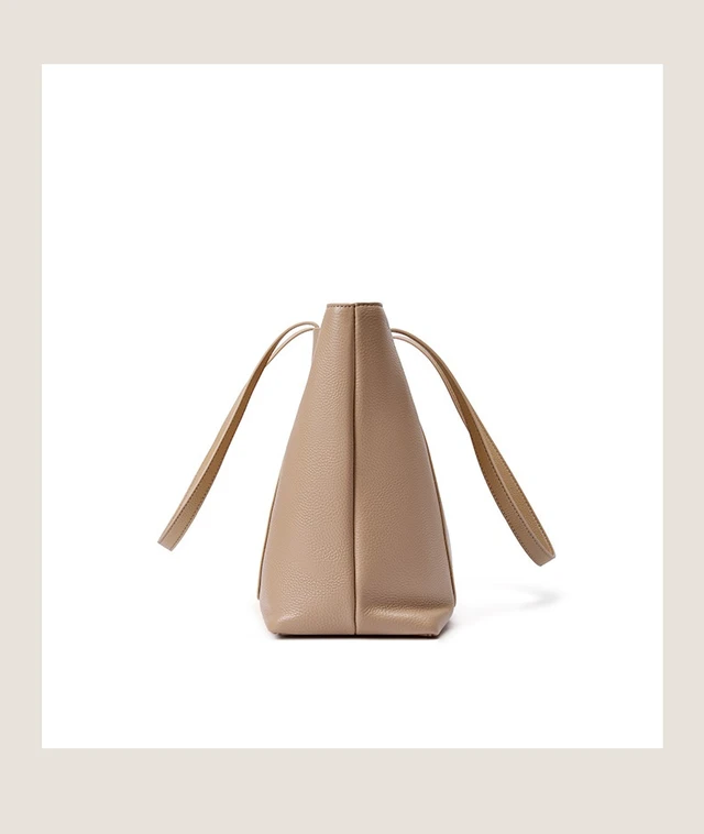 Alt view image 3 of 5 - Genuine Leather Large Crossbody Bags Ladies Shoulder Handbags Brown