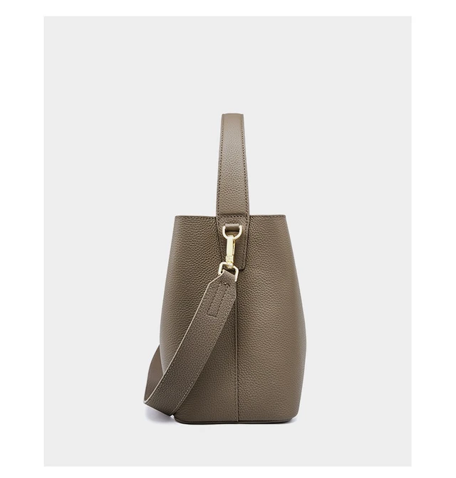 Alt view image 4 of 4 - Genuine leather Women's Shoulder Bag Crossbody Bag Brown