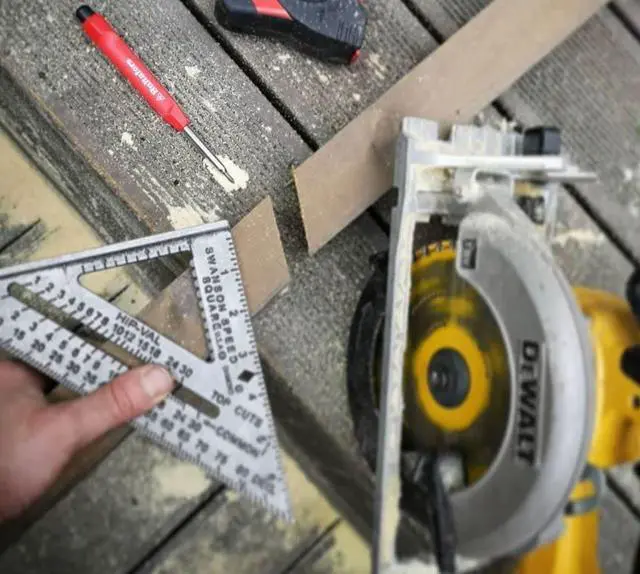 Alt view image 5 of 7 - S0101 7 Inch Speed Square, Blue