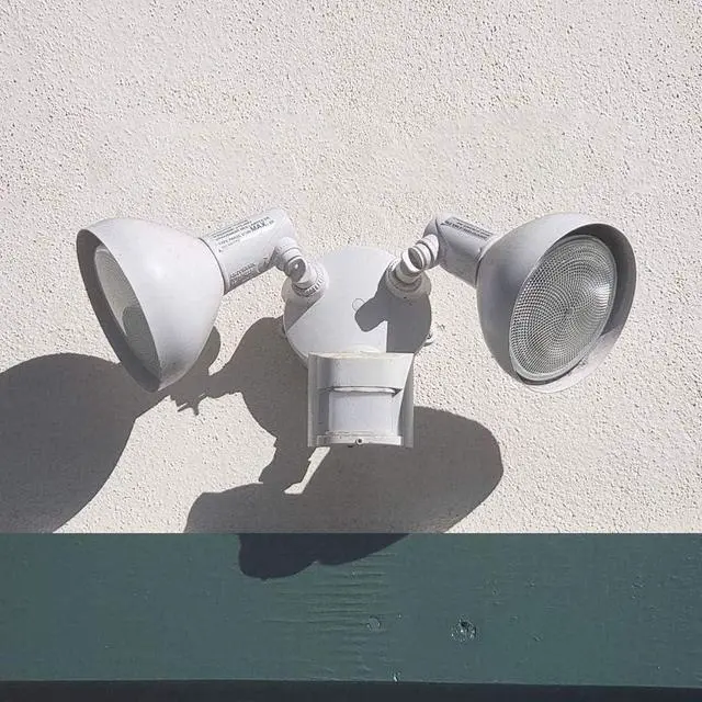 Alt view image 7 of 7 - PAR38 Flood Light4 Pack PAR38 Halogen Flood Light Dimmable 80W 120V High Brightness 1500LM Equivalent 100W Halogen Light Bulbs, PAR38 Bulb with E26 Base,2800K Warm White Ideal for Indoor/Outdoor