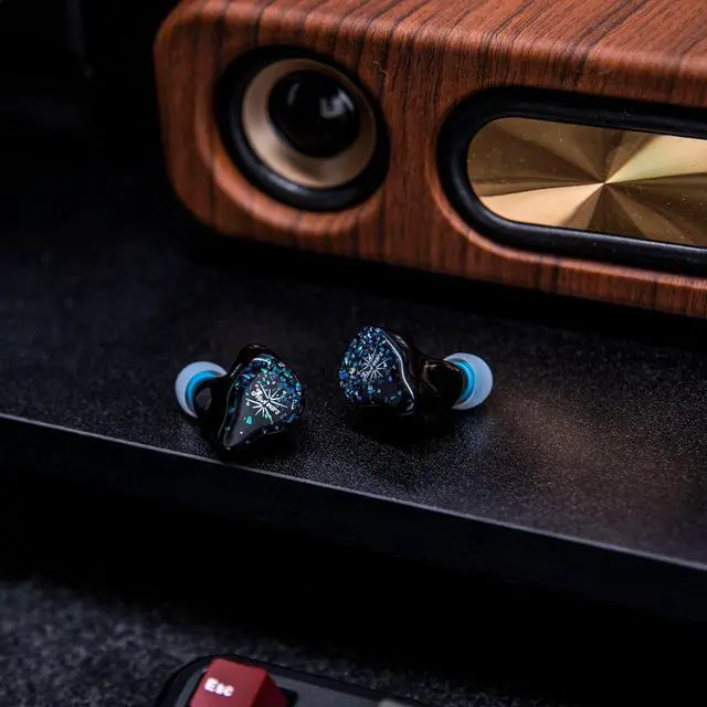 Alt view image 3 of 5 - HIFIXAUDIO Kiwi Ears Astral in Ear Monitor, 1DD+6BA Hybrid IEM, Wired Earbuds, HiFi Studio Recording &Mixing Earphone, Portable Gaming IEMs for Professional Music Engineers Audiophiles (Blue)