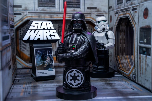 Alt view image 5 of 5 - Cableguys Star Wars Darth Vader Gaming Figure 20 cm - Controller or Smartphone Holder - USB Cable Included