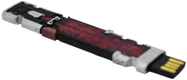 Main image of Handmade Relic Biochip USB Flash Drive Prop, Cyberpunk Style Resin Collectible, Display Prop Inspired by Futuristic Tech