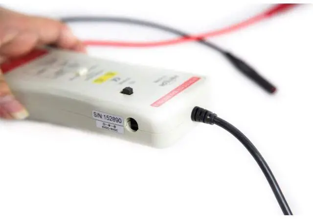 Alt view image 4 of 5 - PINTECH High Voltage Differential Probe, 50MHz, 800V, 100X/10X Attenuation, with Standard BNC Interface, Oscilloscope Probe Kit Accessory N1008A