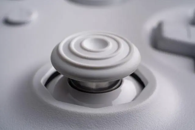 Alt view image 6 of 7 - 64 Bluetooth Controller for Analogue 3D, Switch, Switch 2, Windows, and Android (White)