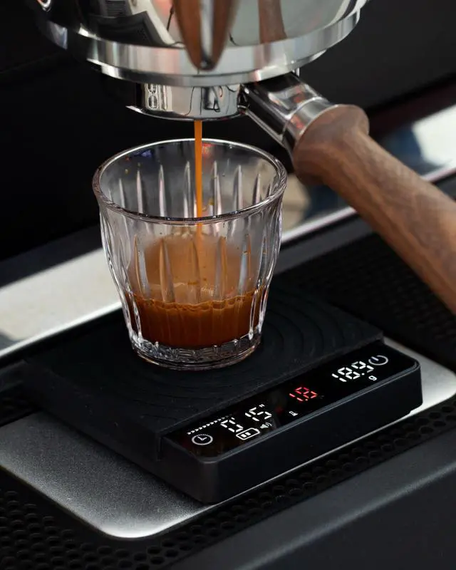 Alt view image 4 of 6 - Smart Coffee Scale Easy Use Digital Espresso Scale with Timer, Auto Tare & Flow Rate Indicator Compact Rechargeable Weight Scale for Drip Coffee, Pour Over & Matcha
