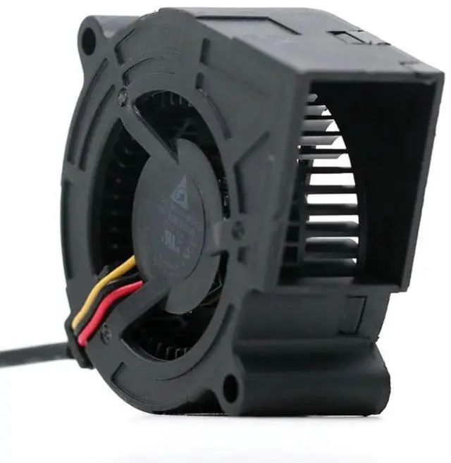 Main image of TS537 blower for BUB0512HD projector lamp 12V 0.18A - High-efficiency cooling for projectors and lamps.