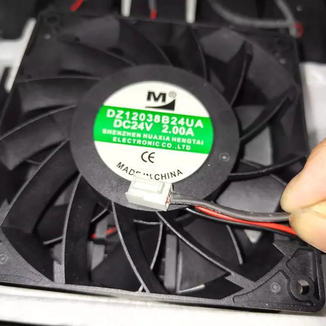 Alt view image 2 of 2 - DC12V 0.85A Cooling Fan MGT7012XR-R25