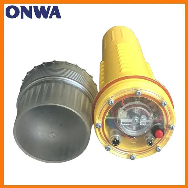 Main image of KS-33NT marine beacon with 12.5W power and fishing net button, suitable for fishing and marine applications.