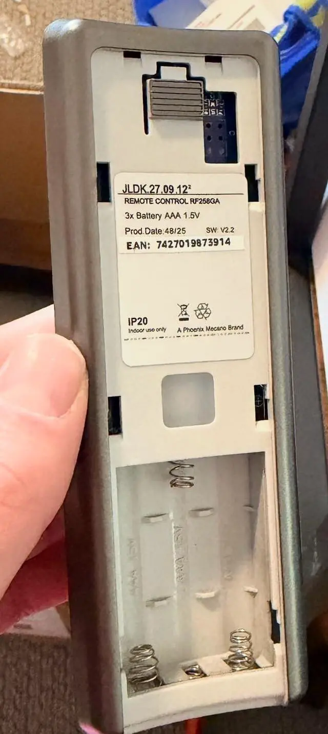 Alt view image 3 of 4 - Replacement Remote Compatible with Serta /iSeries - Grey Serta Logo Control for Adjustable Beds