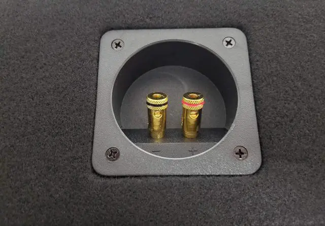 Alt view image 5 of 5 - BR Single 12" Shallow Subwoofer Box Low Sealed Slim Enclosure