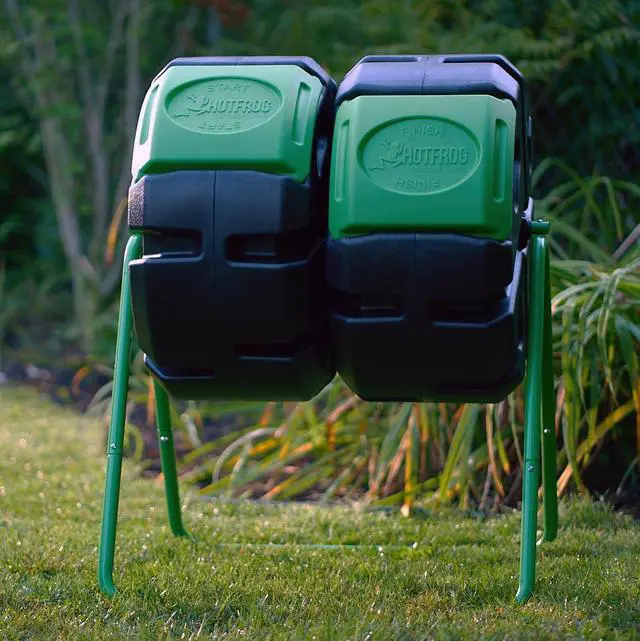 Alt view image 3 of 6 - HOTFROG 37-Gallon Dual-Chamber Tumbling Composter, Black/Green (HF-DBC4000) - UV-Inhibited, BPA-Free, Compost Bin for Garden, Easy-Turn Barrel with Aeration Vents