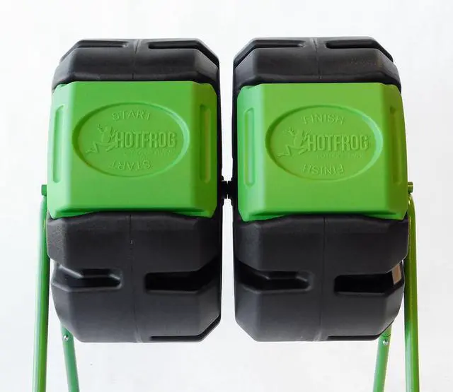 Alt view image 5 of 6 - HOTFROG 37-Gallon Dual-Chamber Tumbling Composter, Black/Green (HF-DBC4000) - UV-Inhibited, BPA-Free, Compost Bin for Garden, Easy-Turn Barrel with Aeration Vents