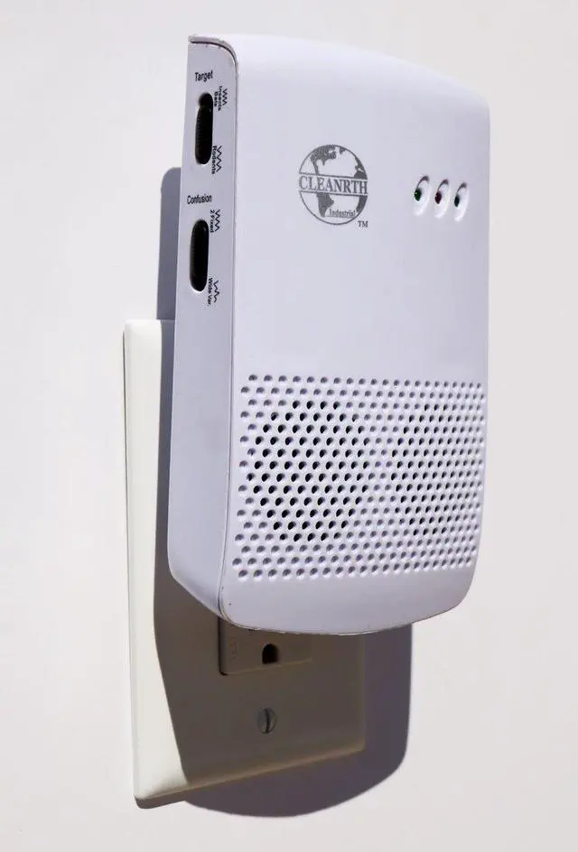 Alt view image 5 of 6 - CIN009 Industrial Electronic Pest Repelling System | Demands Insects, Bats, and Rodents to Flee