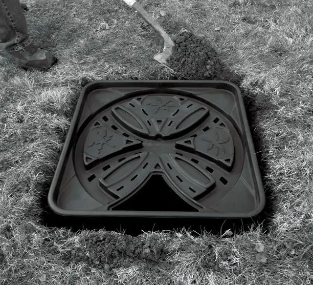 Alt view image 2 of 4 - Water Gardens FB2400 Fountain Basin, 20 Gal, 24", Black