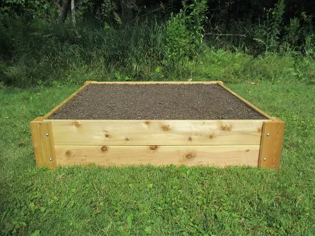 Alt view image 3 of 5 - Premium Cedar Raised Garden Bed - 1" Thick Wood (4' x 4' x 11" H)
