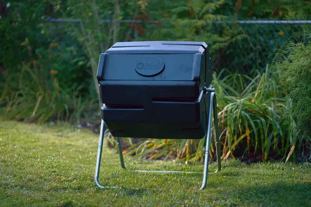 Alt view image 2 of 6 - 37 Gallon 1 Piece Plastic Single Chamber Roto Tumbling Composter Outdoor Elevated Rotating Garden Compost Bin, Black