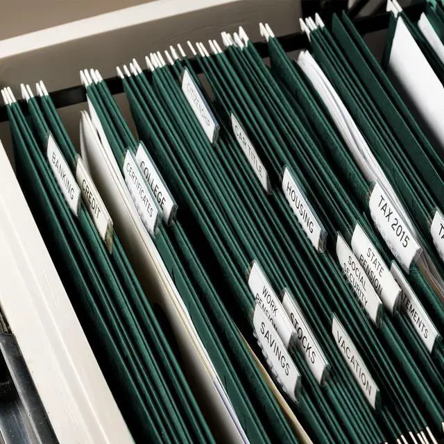 Alt view image 7 of 7 - Extra Capacity Hanging File Folders, 60 Pack Reinforced Letter Size Hanging Folders with Heavy Duty 3 Inch Expansion, Designed for Bulky Files, Medical Charts, Green