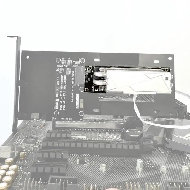 Alt view image 4 of 7 - ADT PCIe 5.0 x4 M.2 NVMe SSD to EDSFF E1.S Extension Card 128G/bps for 1U Server Chassis (R74A PCIe5.0)