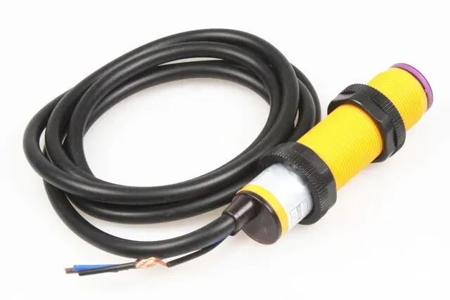 Alt view image 6 of 7 - E3F-DS10P1 Proximity Switch Photoelectric Sensor Switch 10 cm Detection Distance Diffuse Reflection Infrared Switch DC 6-36V 3-Wire PNP NO