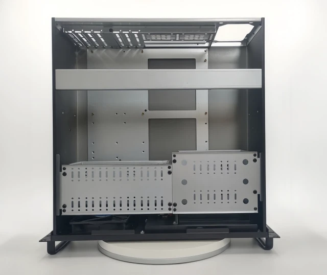 Alt view image 4 of 7 - 4U Industrial Rackmount Chassis 610 (Chassis Only) 19" Rack, ATX PSU, 8 PCI Slots, Black, Supports ATX Motherboard, for Server/Industrial Control/Surveillance