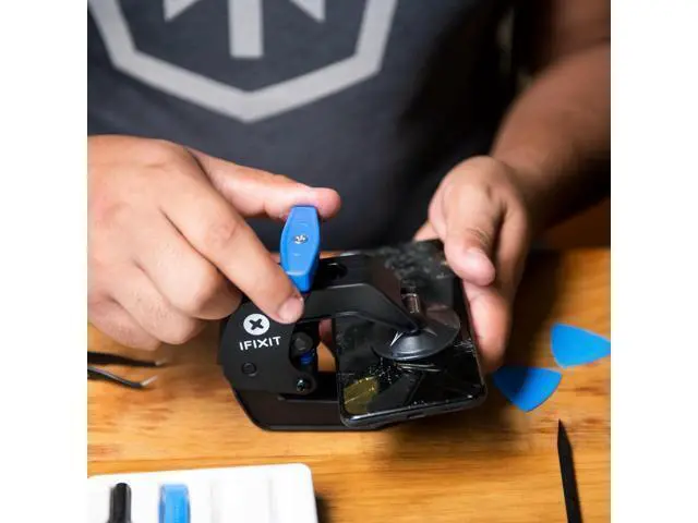 Alt view image 7 of 7 - Anti-Clamp Opening Tool for Phones and Tablets