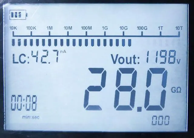 Alt view image 6 of 7 - UNI-T UT513B High-Voltage Insulation Resistance Tester 5 kV CAT IV 600V