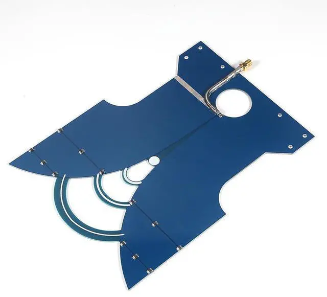Main image of High Gain UWB Antenna - TEM Horn 420MHz-10GHz Ultra-Wideband Antenna for Video Transmission