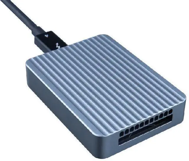 Main image of CFexpress Type-B High-Speed Card Reader, USB-C Interface, USB 3.1 Gen2 10Gbps, Aluminum Alloy with Cooling Fan, for Camera Memory Cards
