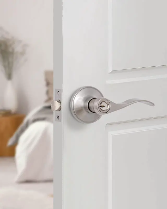 Alt view image 4 of 6 - Door Levers Interior Keyed Difference Entry Front/Bedroom Door Handles for Left and Right Opened Door with Lock and Keys Set in Satin Nickel