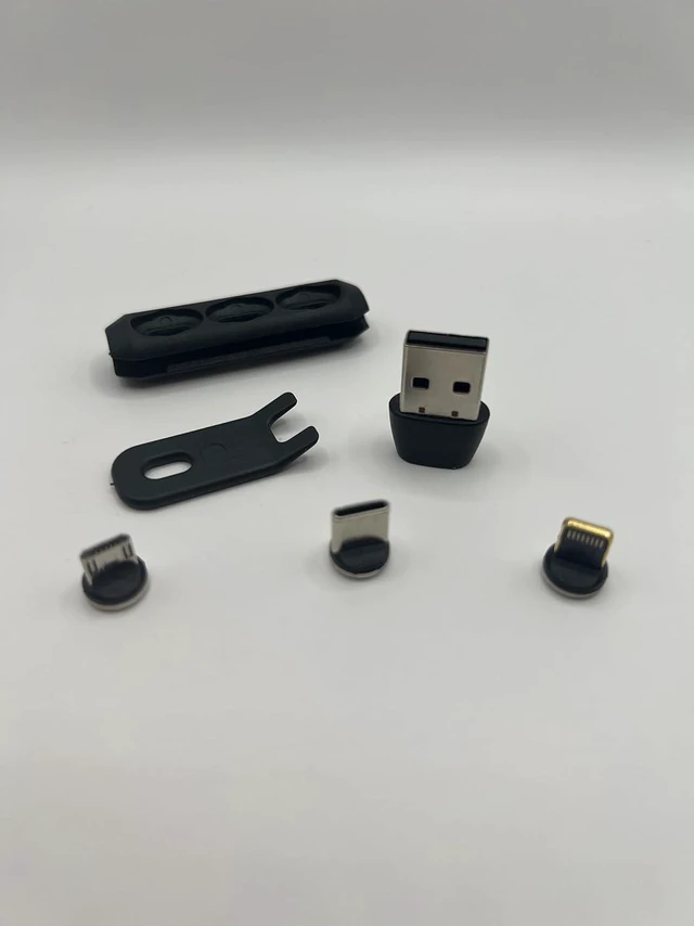 Alt view image 4 of 6 - 540º USB Type C 3-in-1 Fast Charging Cable with Magnetically Interchangeable Tips for Micro USB, USB Type C, and iProducts (Green)
