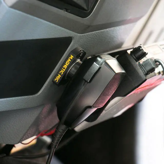 Alt view image 3 of 7 - Magnetic Mic