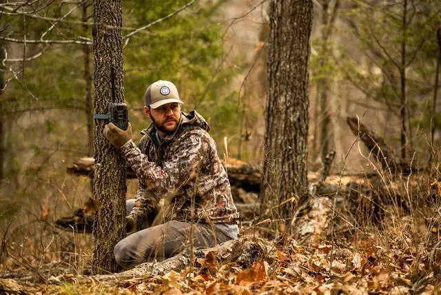 Alt view image 5 of 7 - Deceptor No Glo 80ft Detection & IR Range 40MP Photo 1440P HD Video Capture Remote App Contol Wireless Hunting Cellular Trail Camera - Available on AT&T & Verizon