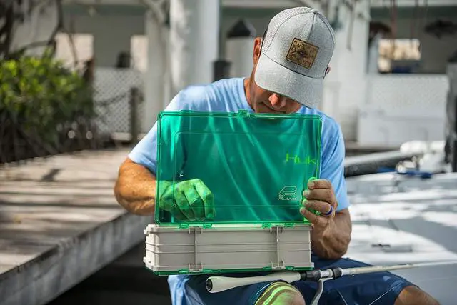 Alt view image 4 of 6 - Magnum Tackle Box Double Side Sandstone/Green 1119, Premium Tackle Storage,Multi