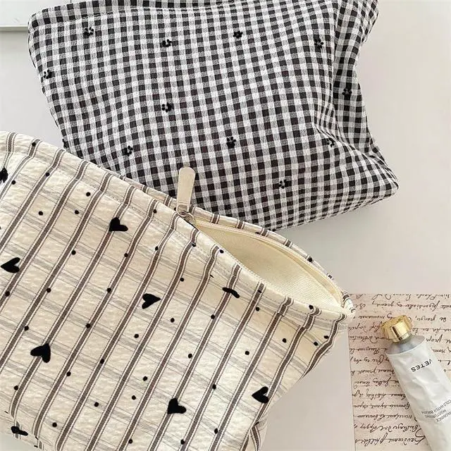 Alt view image 6 of 7 - Flat Makeup Bag for Women,Zipper Cosmetic Pouch for Purse,Gingham Heart
