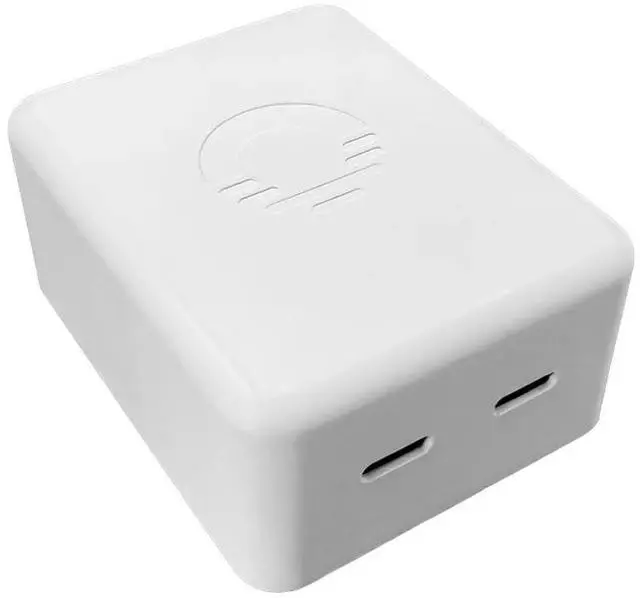 Alt view image 2 of 4 - Ozlo USB-C Charging Block