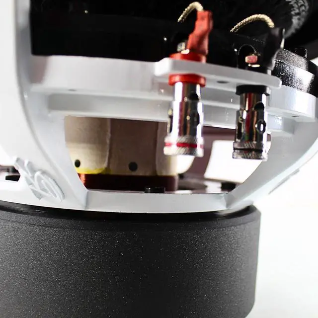 Alt view image 4 of 5 - B2 Audio RIOT Series 12" 1000 Watt RMS Dual 2-Ohm 3" Voice Coil Subwoofer