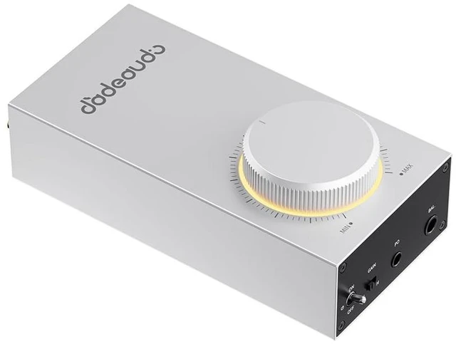 Main image of FiiO JadeAudio GIGAS 1 High-Power Desktop Headphone Amplifier, Class AB Discrete Amp, Up to 4600mW+4600mW Balanced Output, 4.4mm & 3.5mm Outputs (Silver)