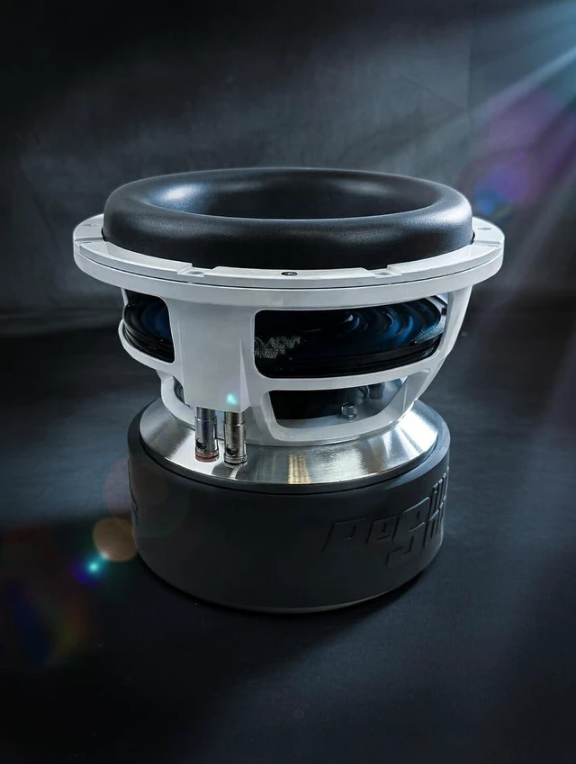 Main image of Resilient Sounds Gold 10 V2 1500RMS 10" SUBWOOFER (D4 OHM Load)