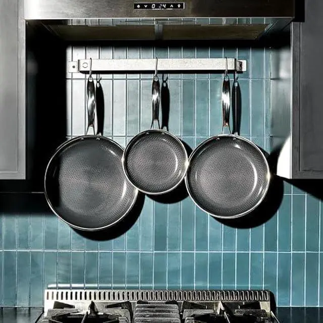 Alt view image 2 of 7 - HexClad Hybrid Nonstick 15-Piece Cookware Set, 12" Wok, 8", 10", and 12" Pans with Lids, 2, 3, and 8Qt Pots with Lids, and 2 Silicone Trivets, Stay-Cool Handles, Dishwasher and Oven-Safe