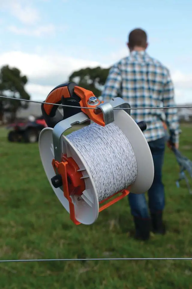 Alt view image 2 of 3 - Gallagher Heavy-Duty Geared Electric Fence Reel | Pre-Wound with 1,312 ft of Turbo Wire | 3:1 Gear Ratio, Built-In Transport Hook, Impact-Resistant, Tangle-Free | For Pastures & Rotational Grazing
