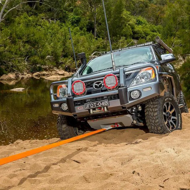 Alt view image 5 of 5 - ARB 4x4 Accessories ARB705LB Recovery Snatch Strap Orange 30' x 2 3/8", Load capacity 17,600 lb, NATA approved, 20% Stretch