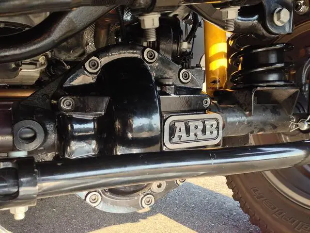 Alt view image 2 of 4 - ARB 0750003B Differential Cover